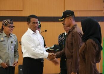 Melepas Ribuan Mahasiswa Polbangtan, Ini kata Andi Amran