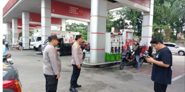 Disebut Ada Penyalahgunaan BBM, Kapolsek Sukaraja Tinjau SPBU Sentul