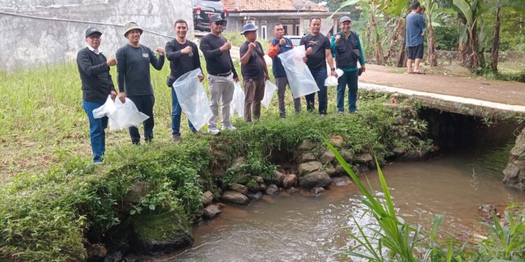 Sambut HJB ke-542, JFI Mancing Bareng Pemcam Pamijahan Sekaligus Tebar Benih Ikan