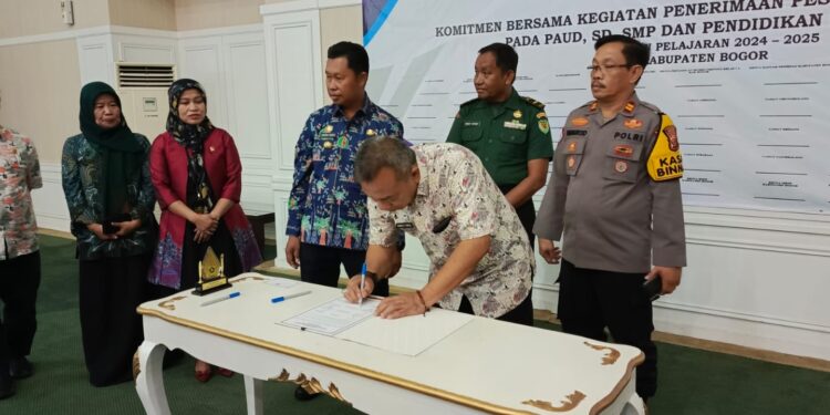 Pemkab Bogor Tanda Tangani Komitmen Sukseskan PPDB 2024-2025
