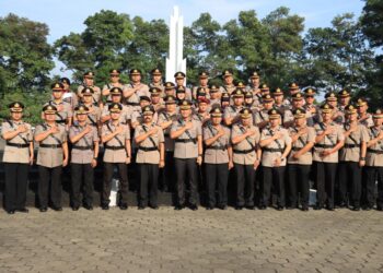 Sambut HUT Bhayangkara ke 78, Kapolres Bogor Upacara di Makam Pahlawan