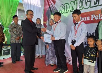 Lepas 79 Siswa Kelas VI, Ini Harapan Kepsek SDN Nambo 02