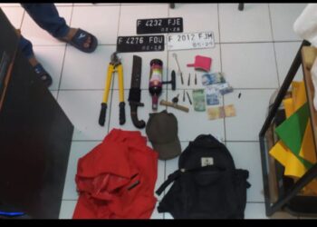 Sembunyi di Pohon Pisang, Pelaku Curanmor Digiring Petugas