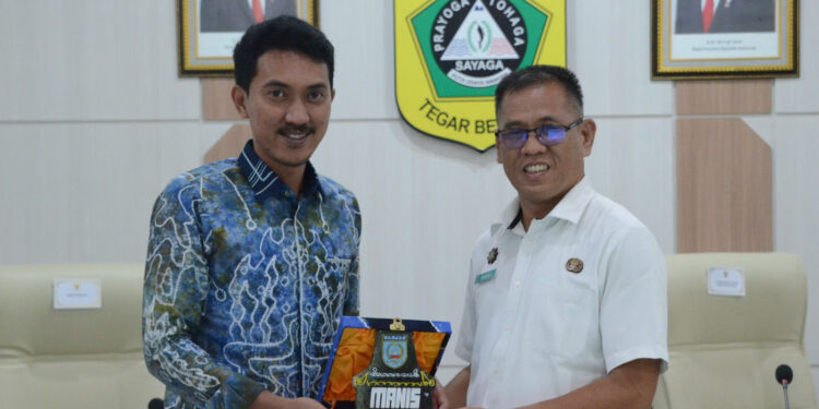 Sambangi Kabupaten Bogor Bupati Banjar Belajar  Pengelolaan Stadion Pakansari