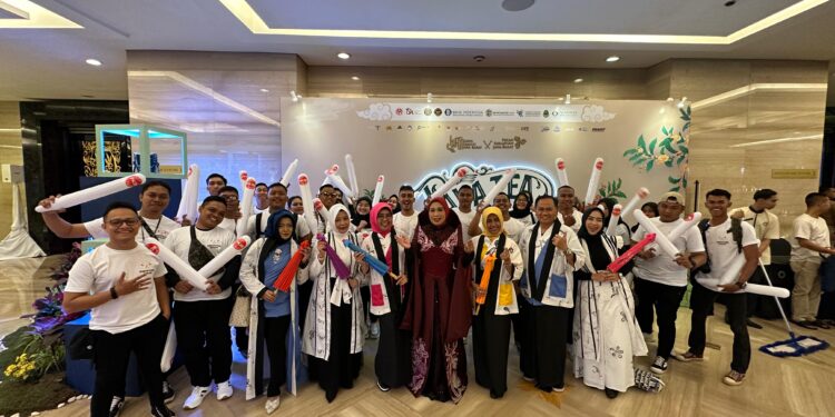 Siti Chomzah Bawa Batik Bogor di Ajang Pekan Kerajinan Jabar 2024