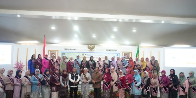 Penetapan Bunda PAUD, Siti Chomzah : Anak PAUD Jangan Dipaksa Bisa Calistung