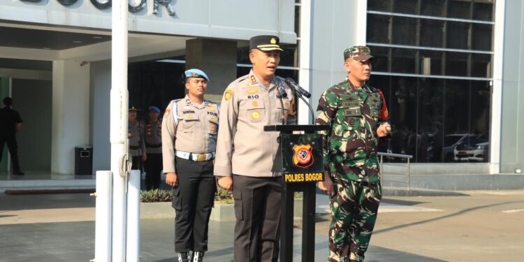 Dandim 0621 Perkenalan Diri Dalam Apel Perdana Ops Patuh Lodaya 2024 Kepada Polres Bogor