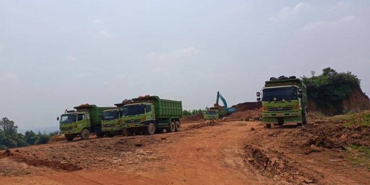 Lahan Perhutani di Tambang Pengusaha, Asper Perhutani Kemana ?????