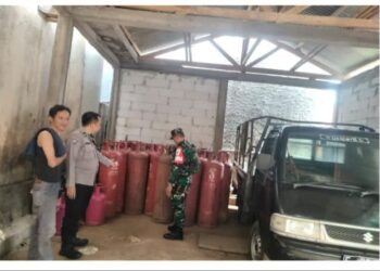 Polsek Gunungputri Kroscek Gudang Yang Diisukan Oplos Gas Subsidi