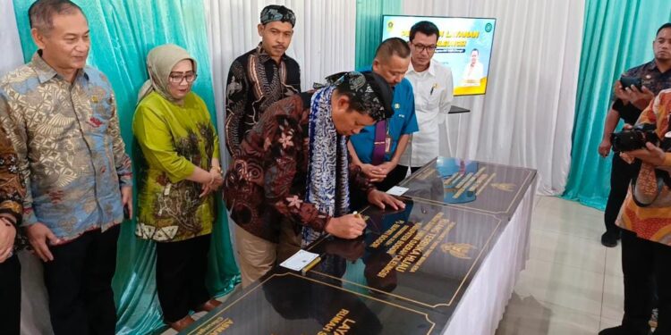 Resmikan Layanan RSUD Cileungsi, Pj Bupati Bogor Pesan Begini