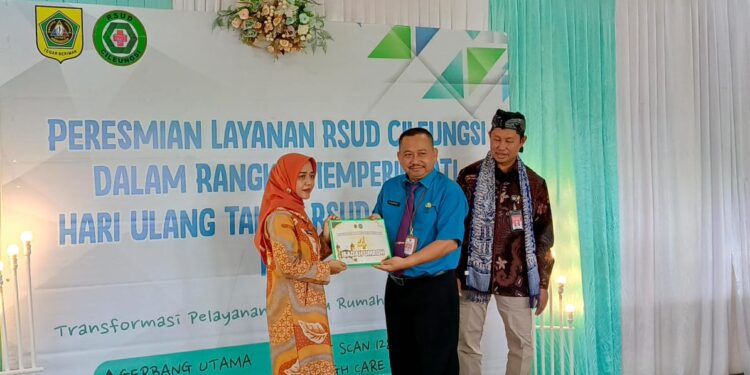 Peringati HUT RSUD Cileungsi ke 12, dr.Kusnadi : 6 Pegawai Terbaik Kami Berangkatkan Umroh