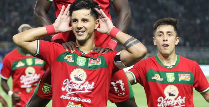 Persebaya vs PSS Sleman, Gol Keberuntungan Melalui Tendangan Pinalti