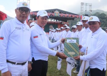 Tutup Jambore dan Lantik DPK, Ini Pesan Asmawa Tosepu Untuk Para Kades