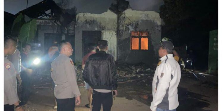 Gegara Obat Nyamuk, Satu Rumah Kebakaran