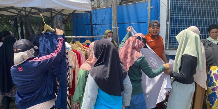 PT Kahaptex Gelar Bazar Pakaian Murah