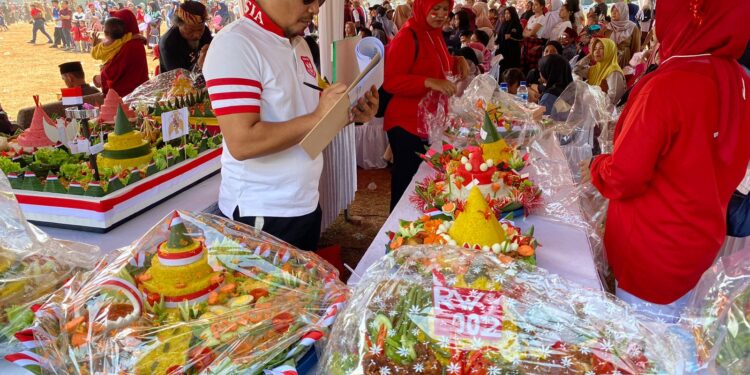 Semarak Kemerdekaan, Pemdes Wanaherang Gelar Lomba Nasi Tumpeng