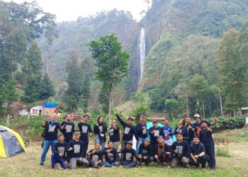 Pers Motor Club (PMC) Sukses Gasbreeng Curug Citambur Cianjur