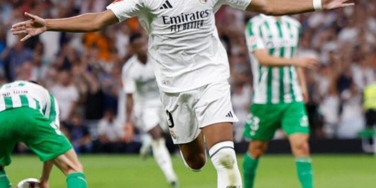 Real Madrid Vs Real Betis, Brace Mbappe Bawa Real Madrid Menang