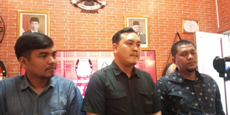Adi Kurnia : Kedua Calon Bupati Sudah Lolos Verifikasi