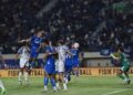 Laga Persib Vs PSIS Diwarnai Kartu Merah, Tuan Rumah Menang Tipis
