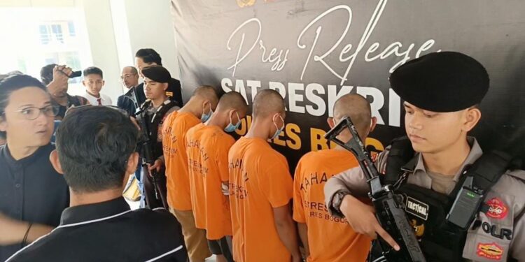 Perampok Rumah Mewah di Pamijahan Berhasil di Bekuk Polres Bogor, Tersangka dan Korban Saling Kenal