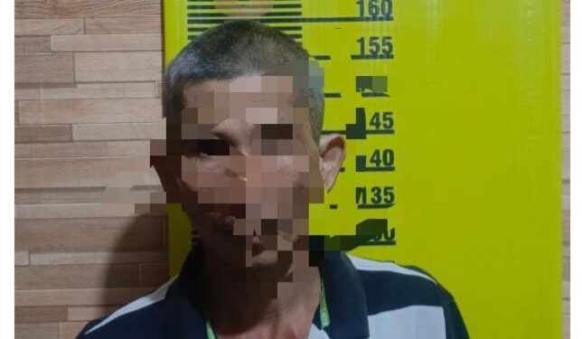 Pria Paruh Baya Dikeroyok, Tangannya Disabet Golok