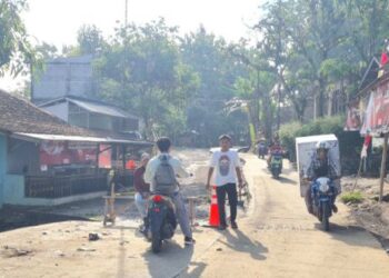H.Ansori ; Perbaikan Jalan di Sukamakmur Kembali Dilanjutkan