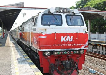 Spesial Pelantikan Presiden RI, PT KRL beri Tarif Istimewa untuk Pengguna Rute Jabodetabek