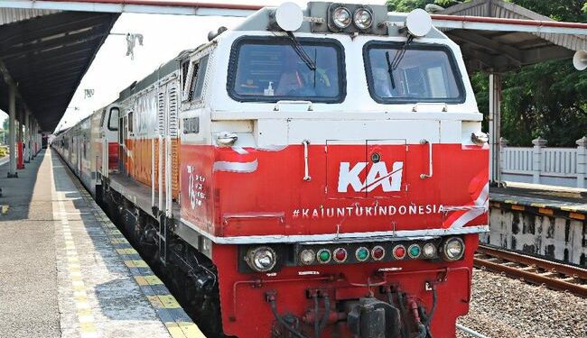 Spesial Pelantikan Presiden RI, PT KRL beri Tarif Istimewa untuk Pengguna Rute Jabodetabek