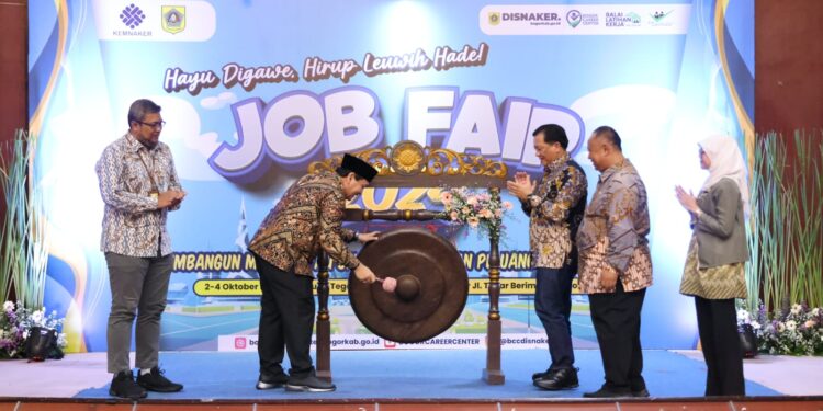 Pemkab Bogor Gelar Job Fair 2024, Bachril Bakri : Untuk Mengurangi Pengangguran di Kabupaten Bogor