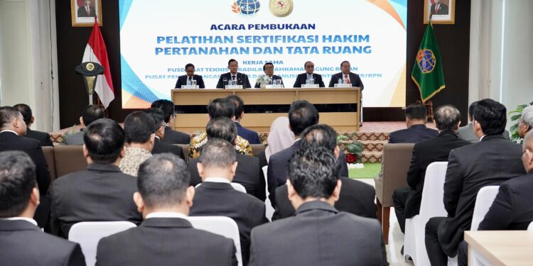 Gelar Sertifikasi Hakim Bersama Mahkamah Agung, Menteri AHY Tekankan Pentingnya Kolaborasi untuk Hadirkan Keadilan bagi Masyarakat