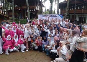 Cabup Bogor Rudy Susmanto Senam Bareng Warga Ciawi