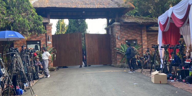 Acara Pembekalan di Kediaman Presiden Terpilih Diikuti oleh 59 Calon Menteri Kabinet Prabowo Subianto