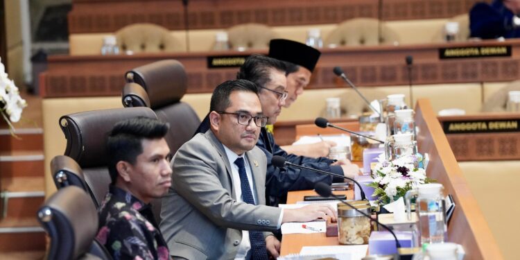 Komitmen Menjadi Bagian dari Solusi Penyelesaian Masalah Pertanahan, Komisi II DPR RI Dukung Program 100 Hari Kerja Menteri Nusron