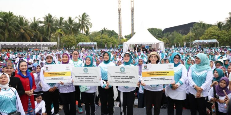 TP PKK Kabupaten Bogor Ikutin Funwalk di Jakarta, Pj Bupati Bilang Begini