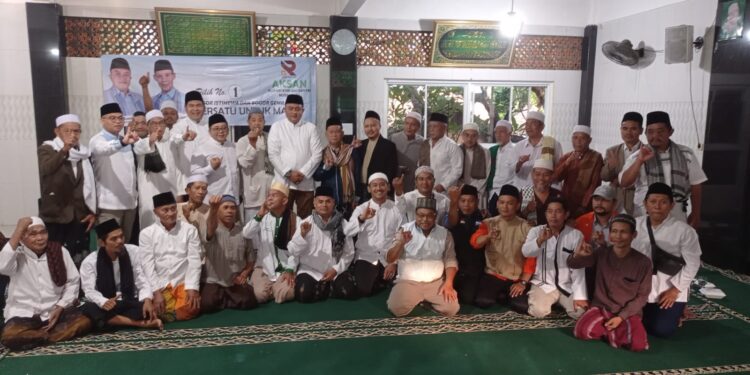 Sajadah di Tajur, Cabup Rudy Susmanto Mohon Doa dan Paparkan Visi Misi