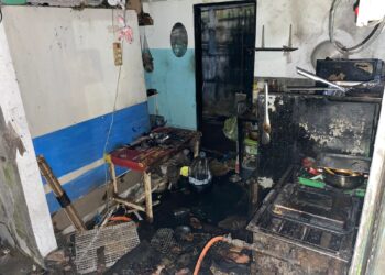 Gegara Lupa Matiin Kompor, Warung Ayam Geprek Ludes Terbakar