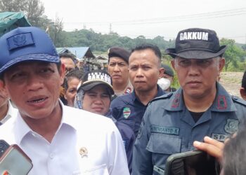 Menteri Hanif Faisol : TPA ilegal Milik PT Aspek Kumbong akan Kita Tutup