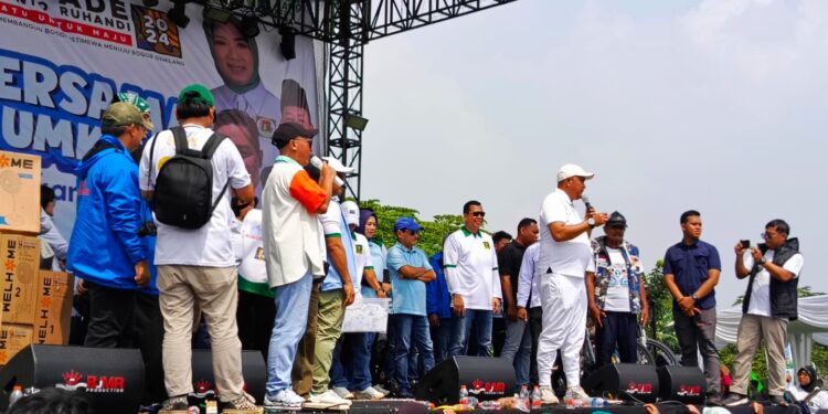 Meriah, Ribuan Warga Sukaraja hadiri Kampanye Akbar Calon Bupati Bogor Nomor Urut 1