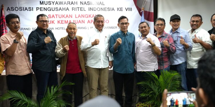 Resmi Jadi Ketua Umum, Solihin Janjikan Transformasi Aprindo Lebih  Progresif