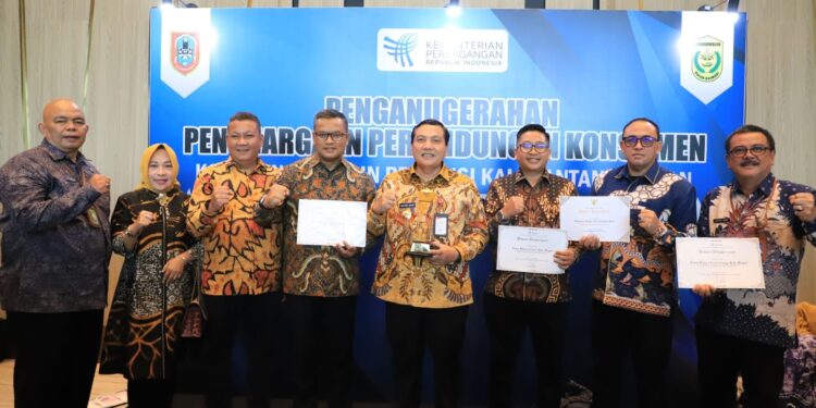 Lindungi Hak Konsumen, Pemkab Bogor Raih Penghargaan