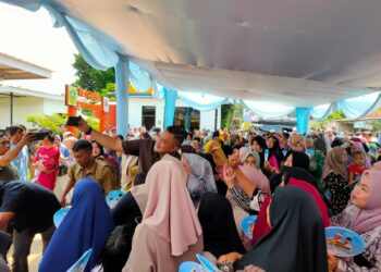 Sambangi 5 Desa di Kecamatan Citeureup, Cabup Bogor Rudy Susmanto Paparkan Program SPP Gratis dan Digitalisasi Desa