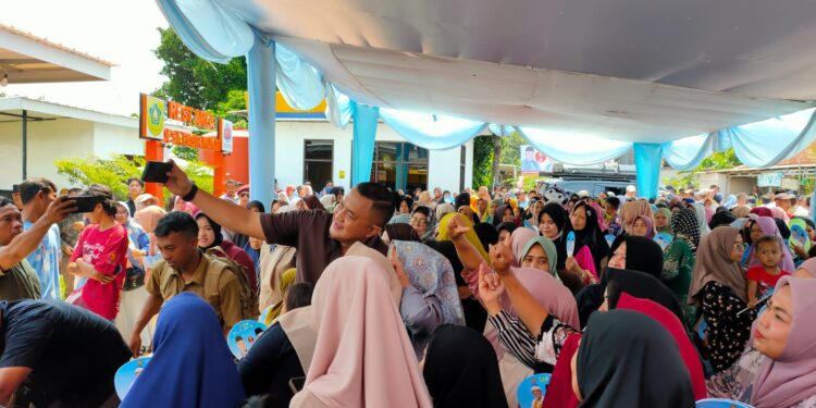 Sambangi 5 Desa di Kecamatan Citeureup, Cabup Bogor Rudy Susmanto Paparkan Program SPP Gratis dan Digitalisasi Desa