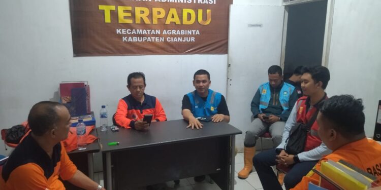 Sinergi PLN Bersama BPBD dan Basarnas Percepat Pemulihan Dampak Banjir di Sukabumi dan Cianjur