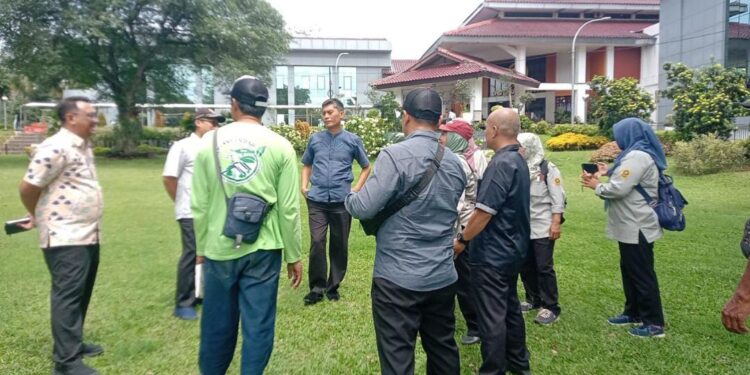 Achmad Fathoni Dorong Pengelolaan Sampah Mandiri di Gedung DPRD Kabupaten Bogor