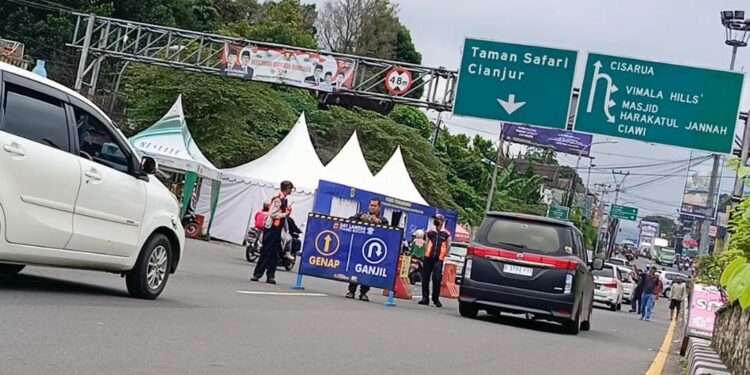 Ganjil Genap Mulai Diberlakukan di Simpang Gadog