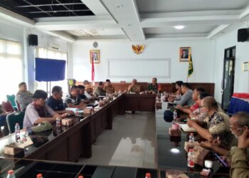 Kesalahfahaman Warga Perum Grand Kahuripan vs Kades Klapanunggal berujung Kesepakatan