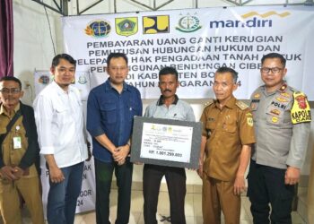 Hadiri Pembagian Ganti Rugi Bendungan Cibeet, Kantah BPN Bogor II Uunk : Pembayaran Kali ini Rp 29.9 Miliar