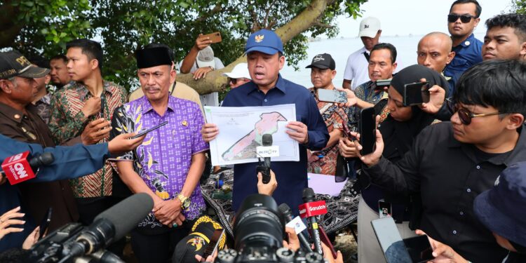 Menteri Nusron Batalkan Sertipikat di Wilayah Pagar Laut Desa Kohod dengan Prosedur yang Benar