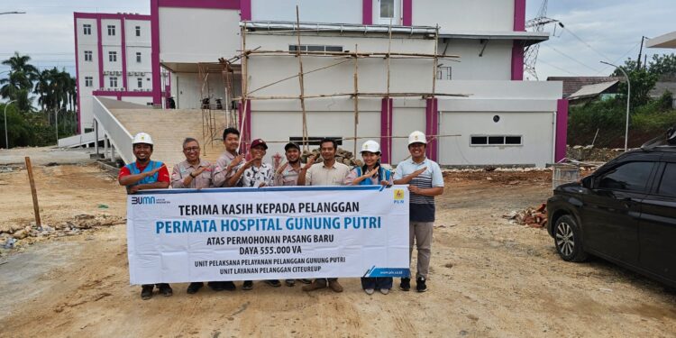 Sambut Tahun Baru Imlek, PLN Gunung Putri Terangi RS Permata Gunung Putri dengan Daya 555.000 VA
